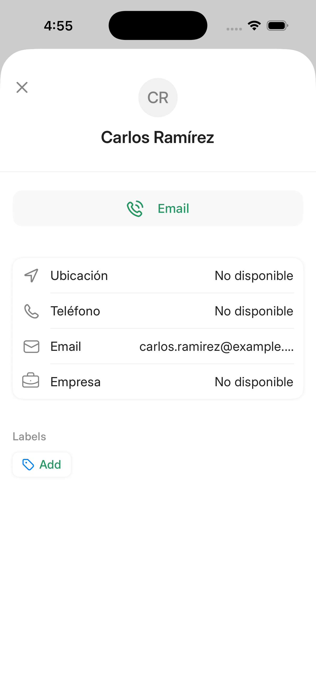 Detalle del contacto en la app móvil
